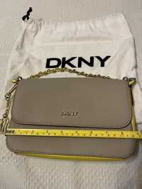 DKNY, Geanta crossbody de piele saffiano