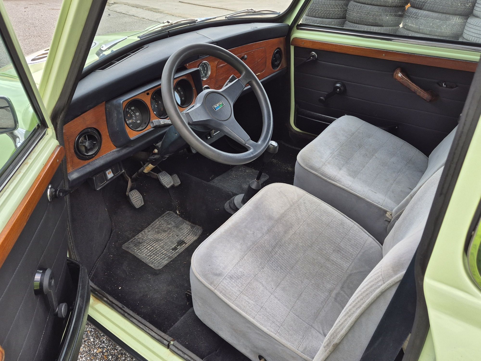 Mini 1000 1985г. / бартер /
