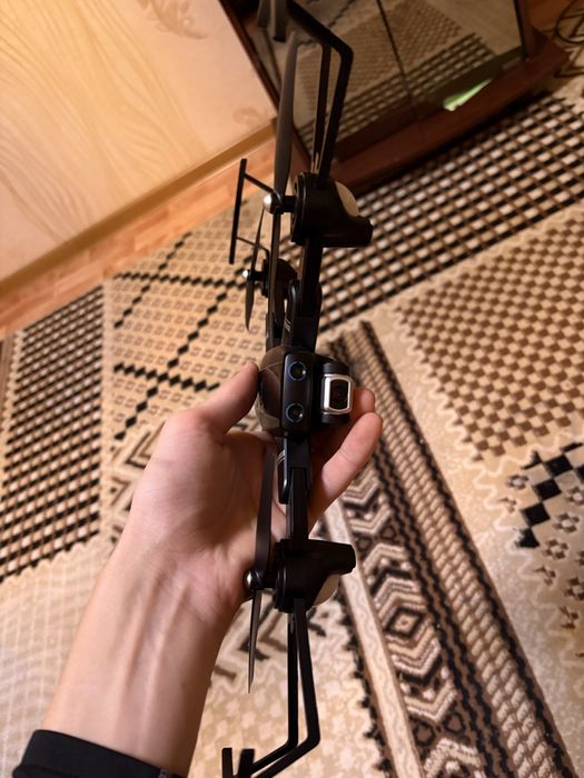 Продам дрон ToySky