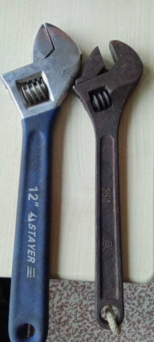 Продаются 2 разводных ключа