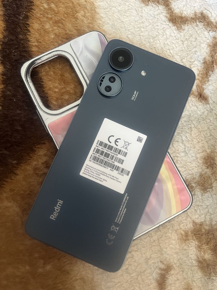 Телефон Redmi 13C