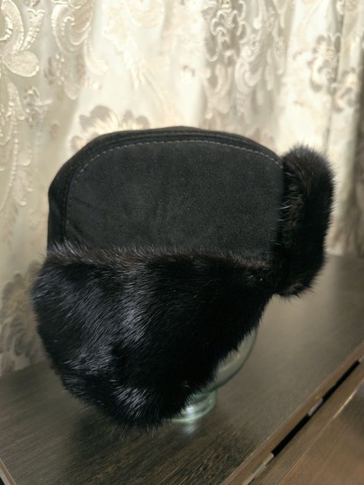 Продам норковую шапку,мех,замша