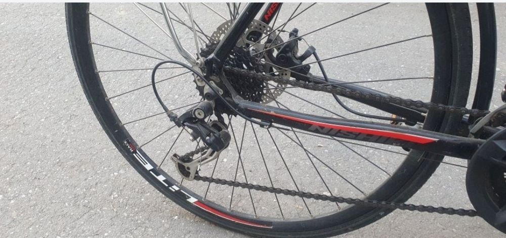 Vând bicicleta de oraș urgent!!-răspund doar la telefon