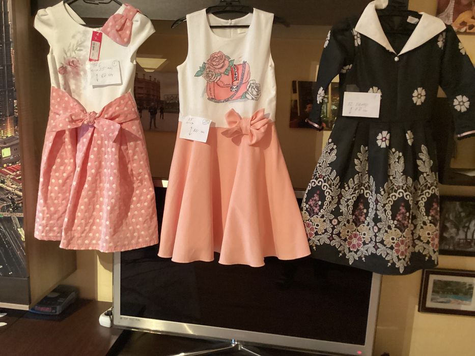 Маркови детски рокли 146 официални