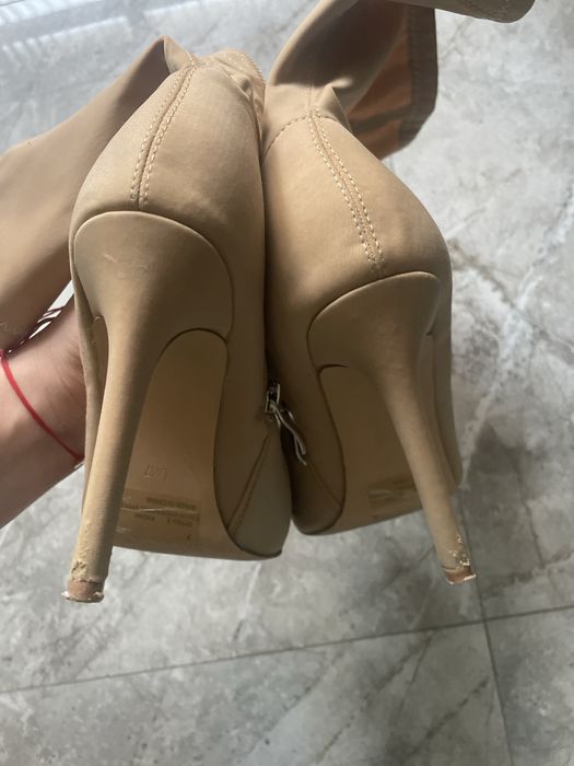 Боти на ток беж.