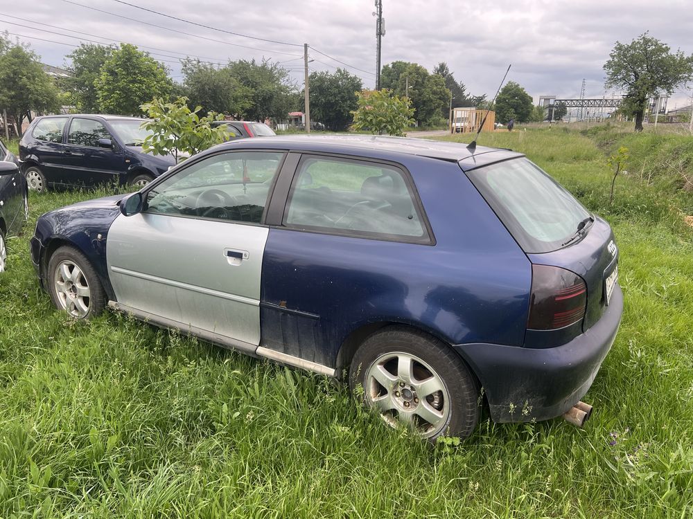 Продавам Audi A3 8L AKL