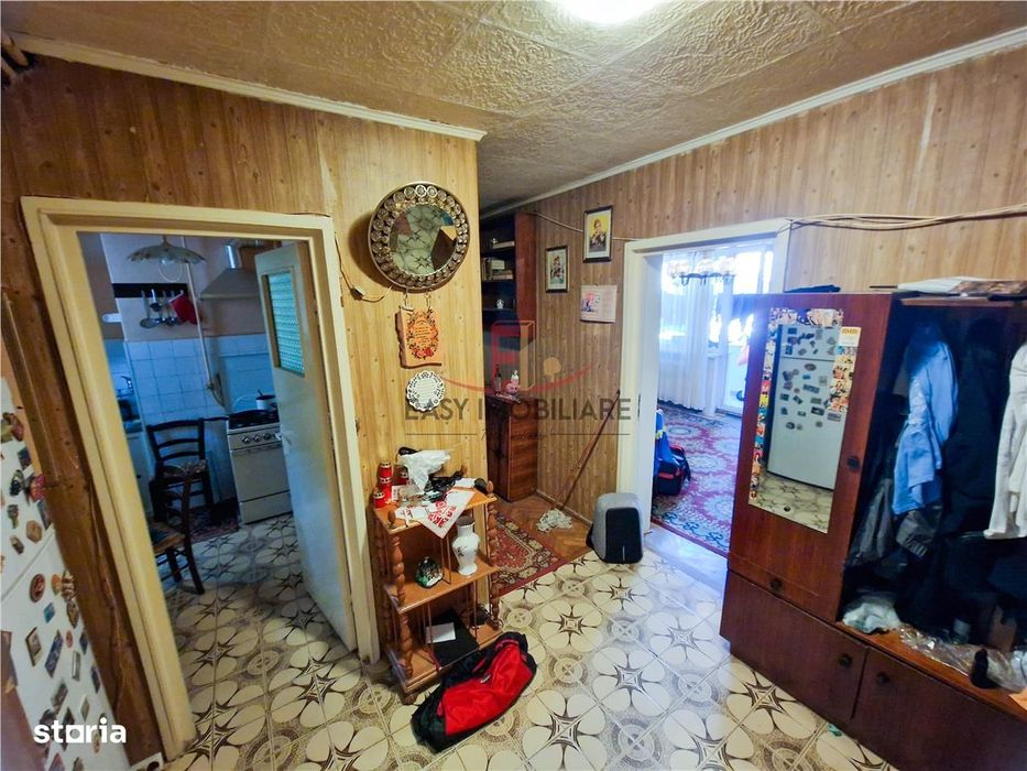 Apartament 4 camere,etaj 1,pivnita,2 bai,Tudor,Targu Mures