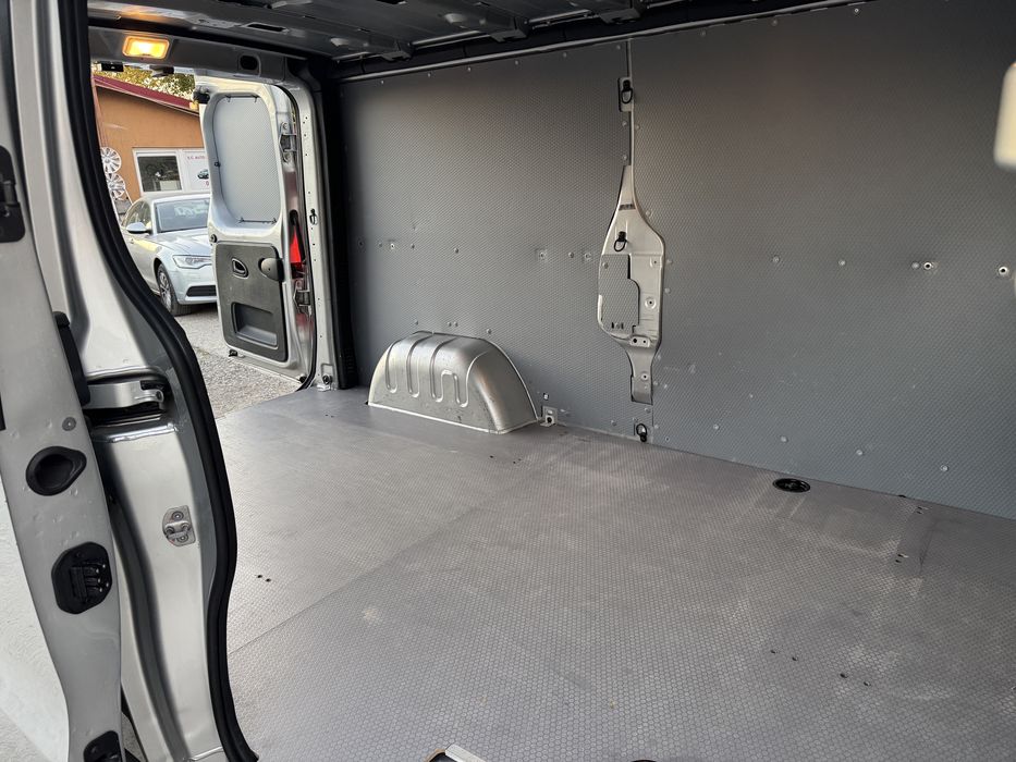 Opel Vivaro 2017 1.6CDTi Euro 6 Autoutilitară *TVA Inclus/Deductibil*