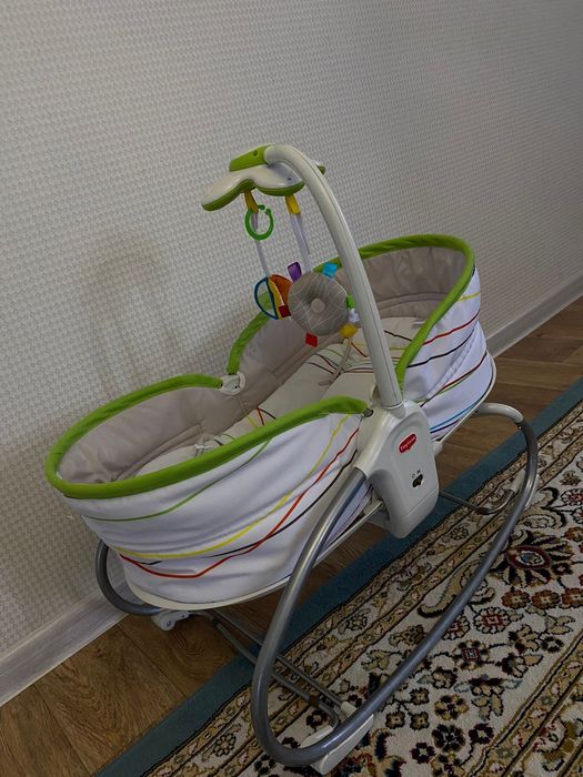 Продам шезлонг в отличным состояние месяц пользовались доставка есть