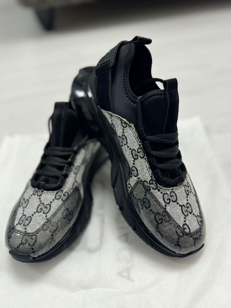 Adidasi Gucci grey