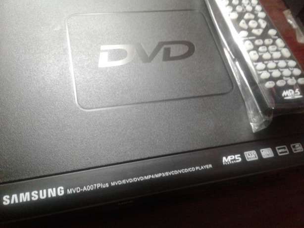 DVD-проигрыватель Samsung