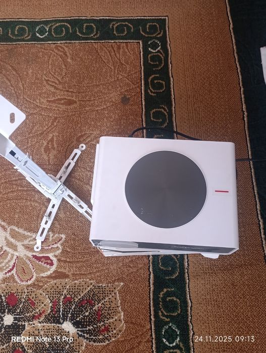 Продам проектор в отличном состоянии