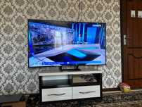 ТелевизорSamsung Smart Crystal UHD 55
