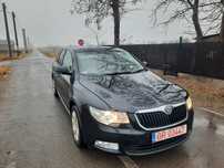 Dezmembrez Skoda superb 1.6 tdi