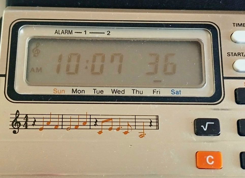 Casio Melody 80, calculator, ceas, sintetizator, Made in Japan.