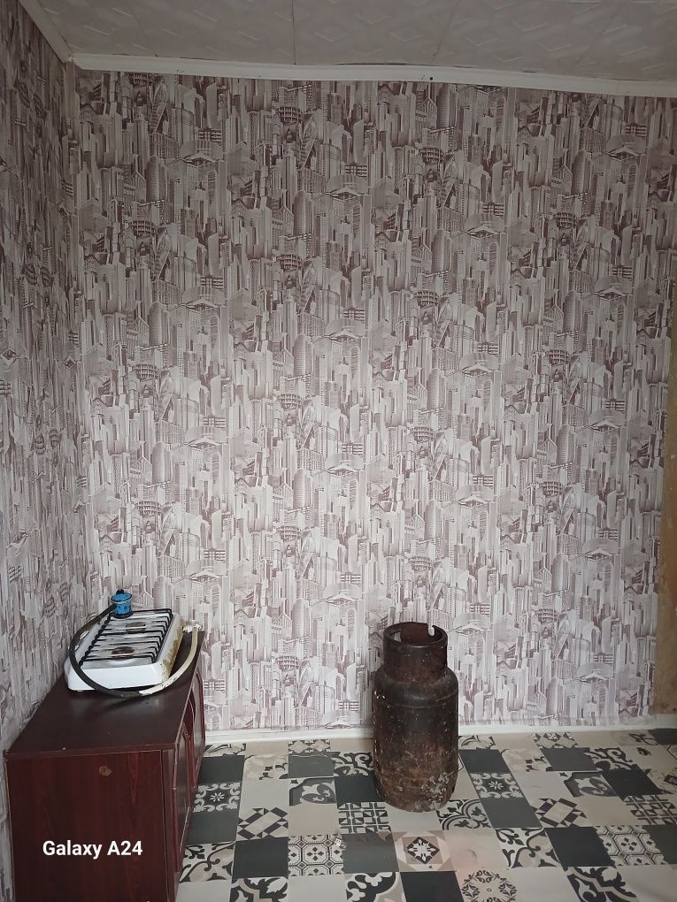 Срочно в рассрочку 1/4часть дома