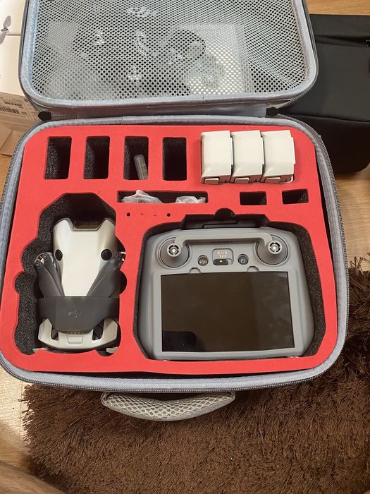 Drona Dji mini 4 pro Fly more combo + asigurare dji care