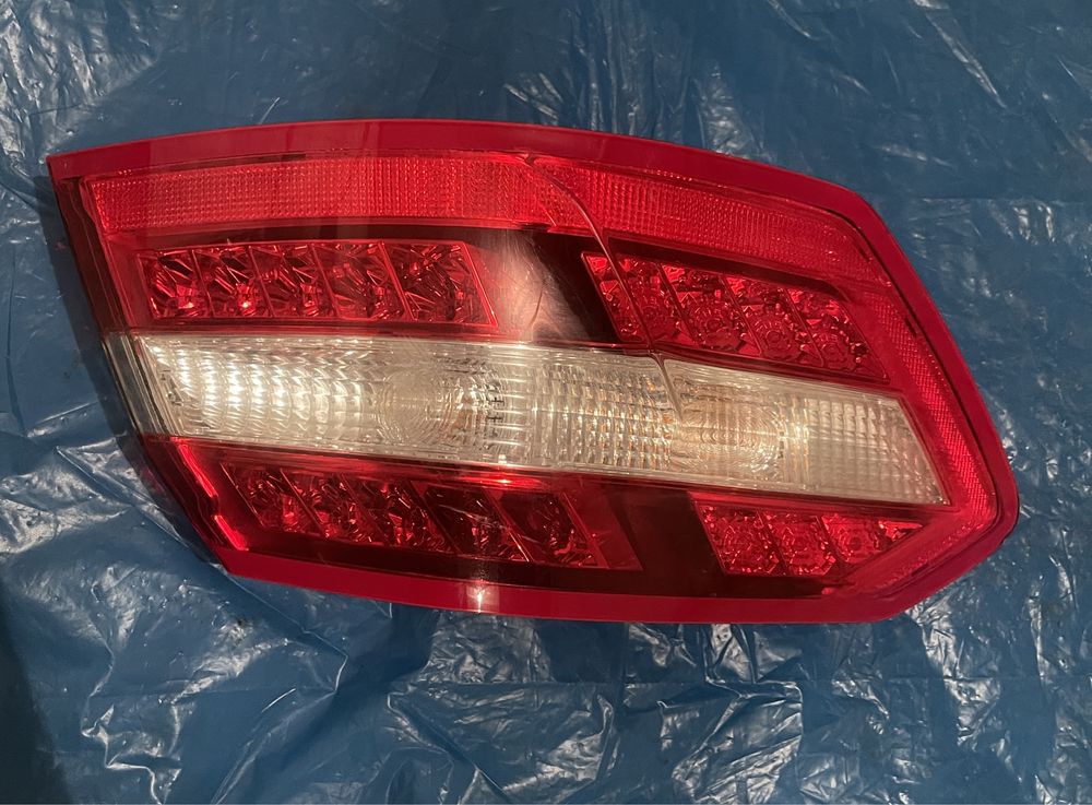 Stop LED Mercedes E Class w212 cod A212906601