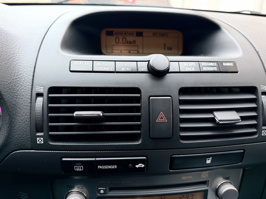 Vand/Schimb Toyota Avensis