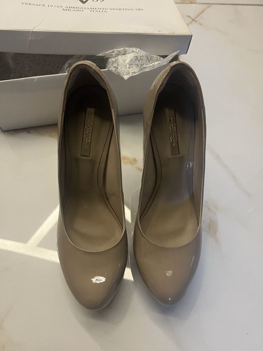 Чисто Нови Versace 39 номер