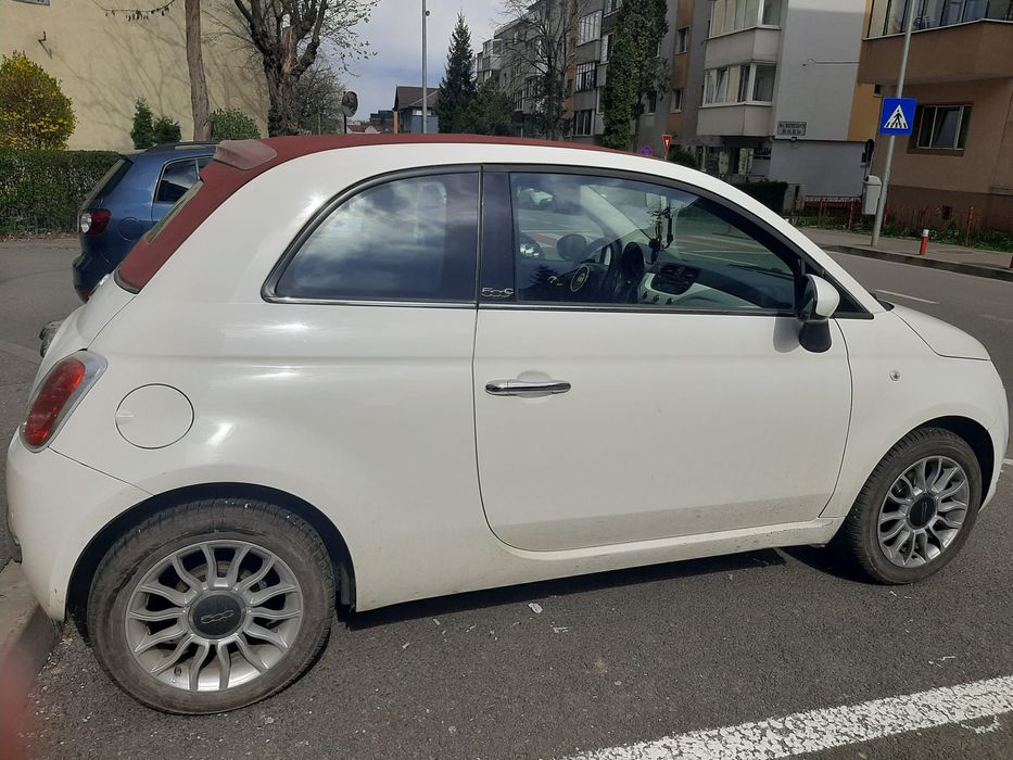 Vând Fiat 500 Cabrio