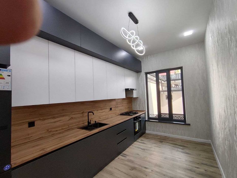 Подаётся коттедж в Бектемирском районе не далеко от поста Бектемир