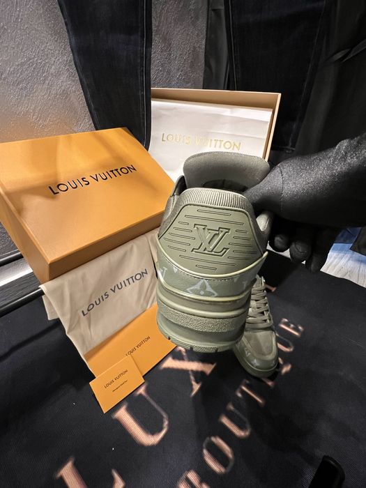 Adidasi Louis Vuitton piele - PREMIUM FULL BOX - Reducere !