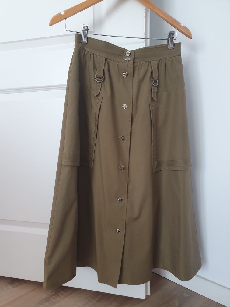Fustă din lana 100%, material subțire, tip stofa