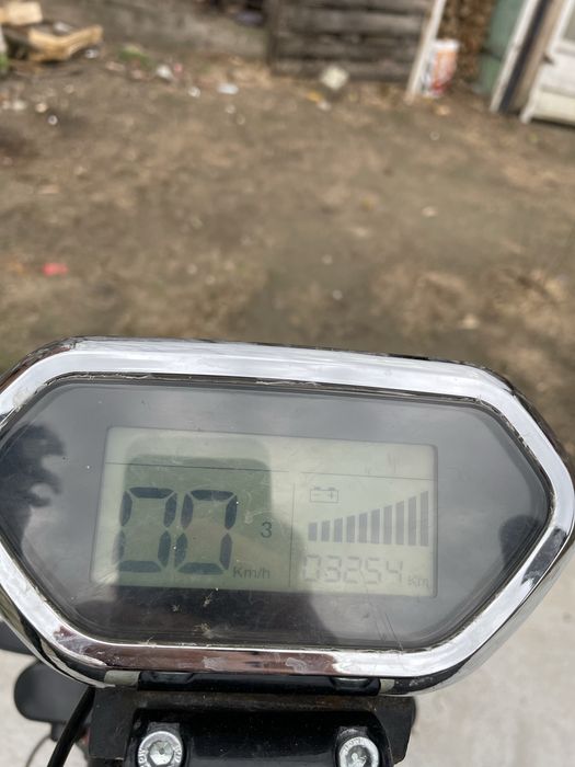 Vand scuter harley model 2025,3200 lei negociabil.