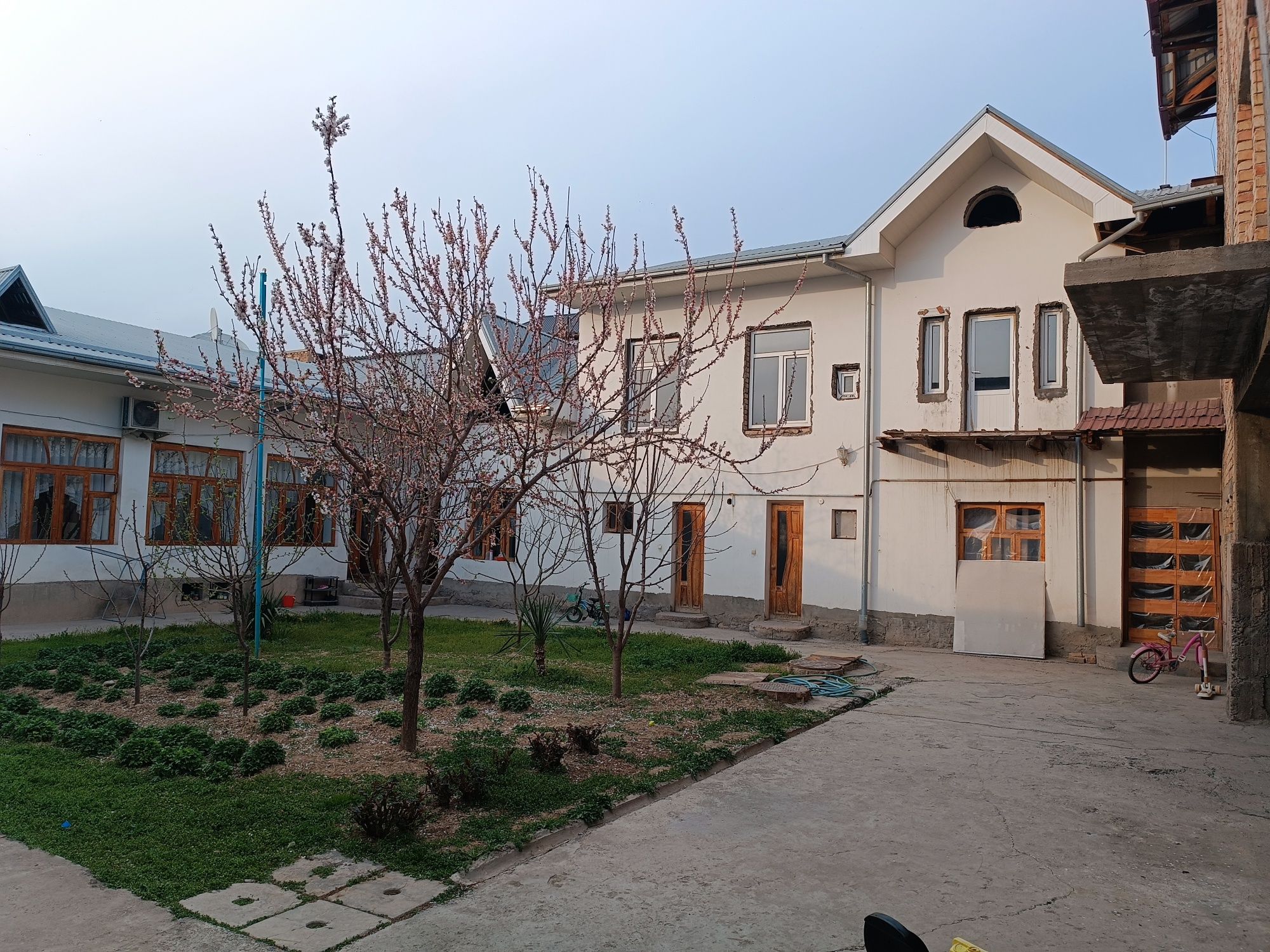 Сотилади 6 сотих