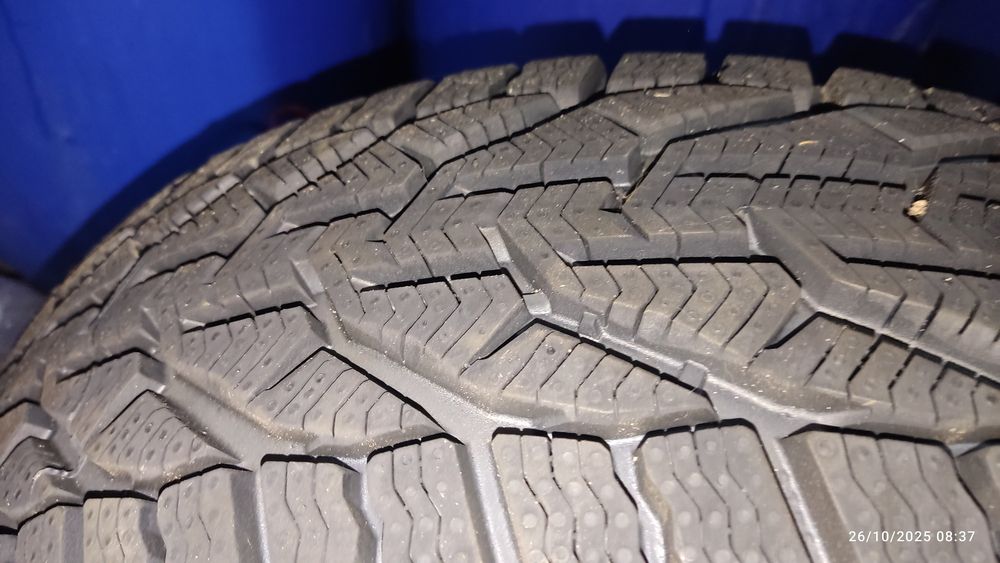 4 броя нови Зимни гуми Kormoran Snow 205/55/16 нови