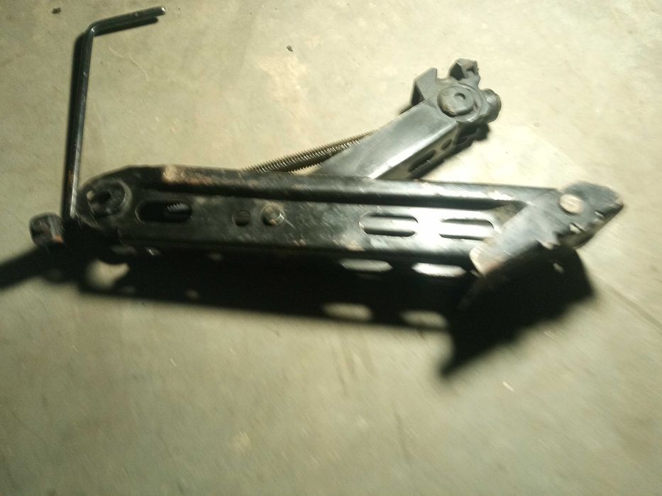 крик за повдигане на автомобили-25лв.