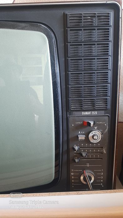 Televizor alb negru marca Diamant ediția de lux
