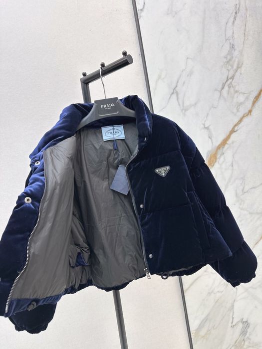 Geaca Prada , calitate premium , pe comanda , noua , S