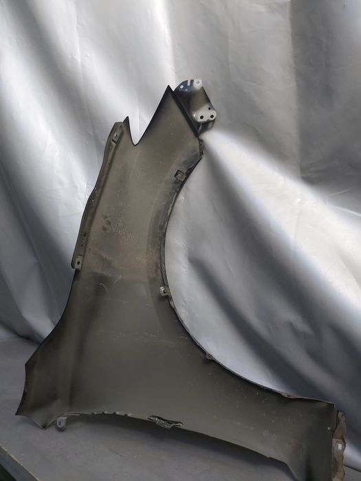 Калник мазда 3 2014/2019г Mazda 3