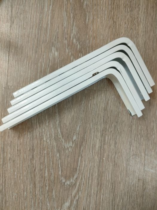 Настенные гантели