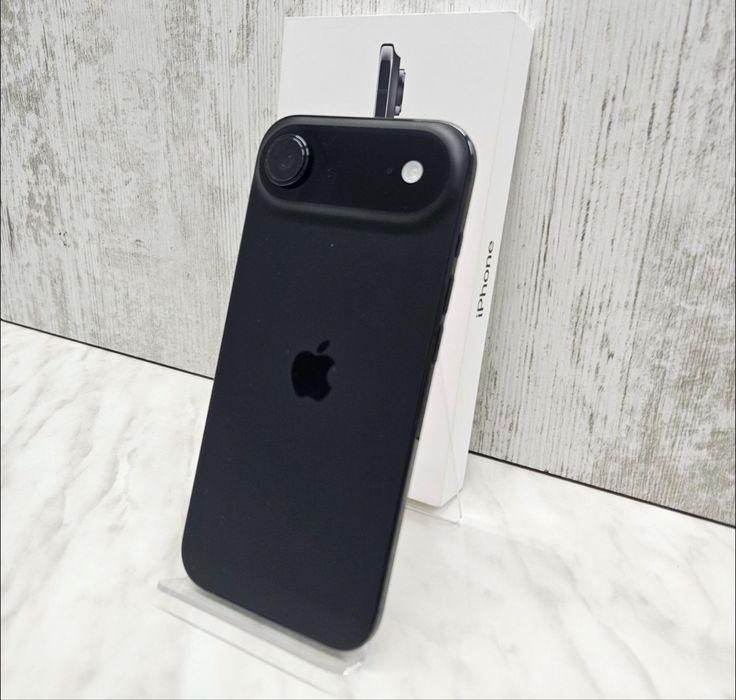 Iphone air black
