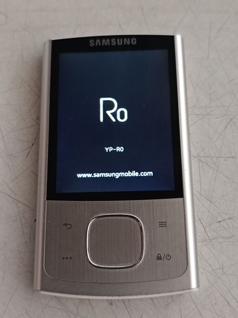 MP3 Samsung YP-R0 8Gb
