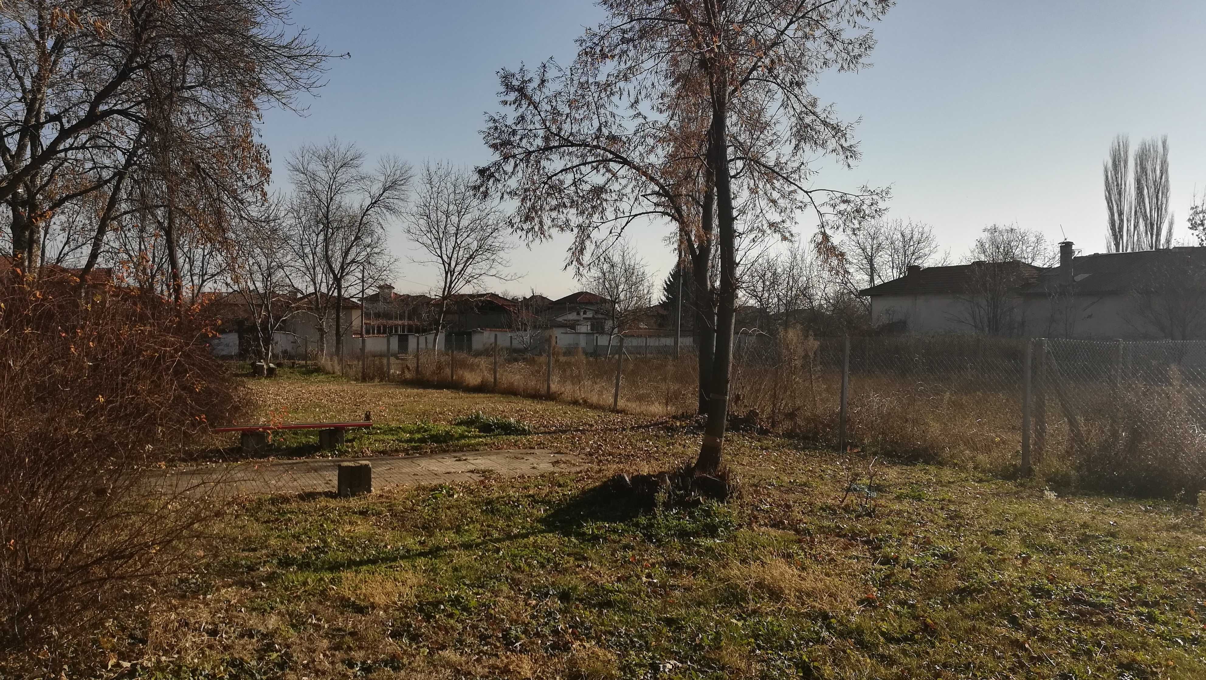 Продава парцел в с.Стрелци