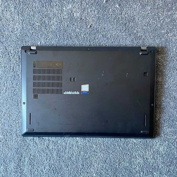 Core i5-8350u, 8GB RAM Lenovo ThinkPad X280 - 256GB NVMe SSD PCIe