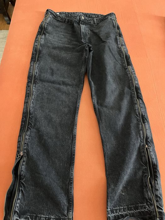 Vand blugi Zara marimea 40