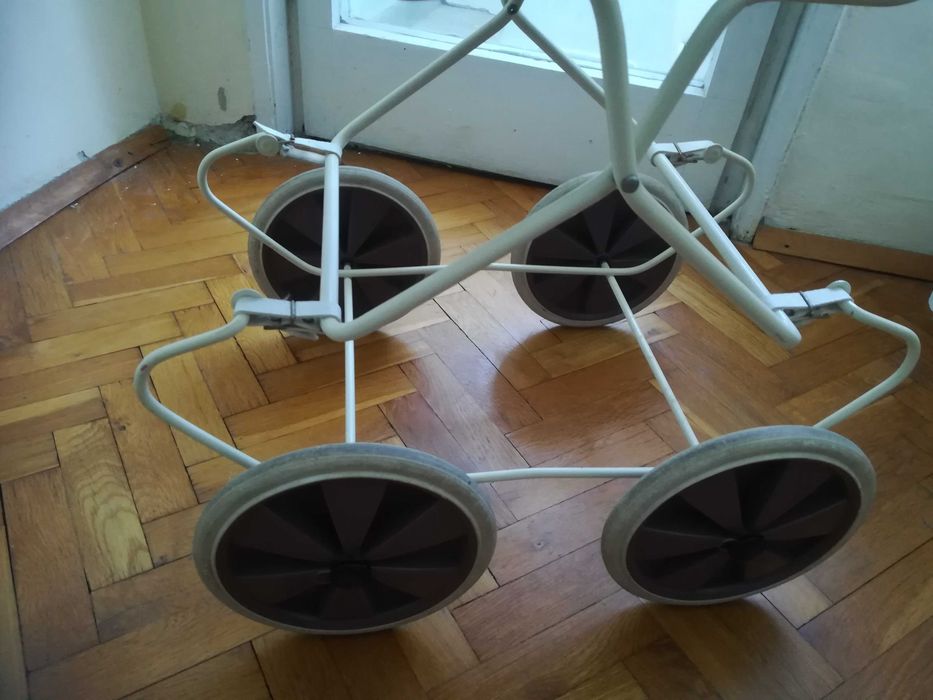 Детска количка - РЕТРО