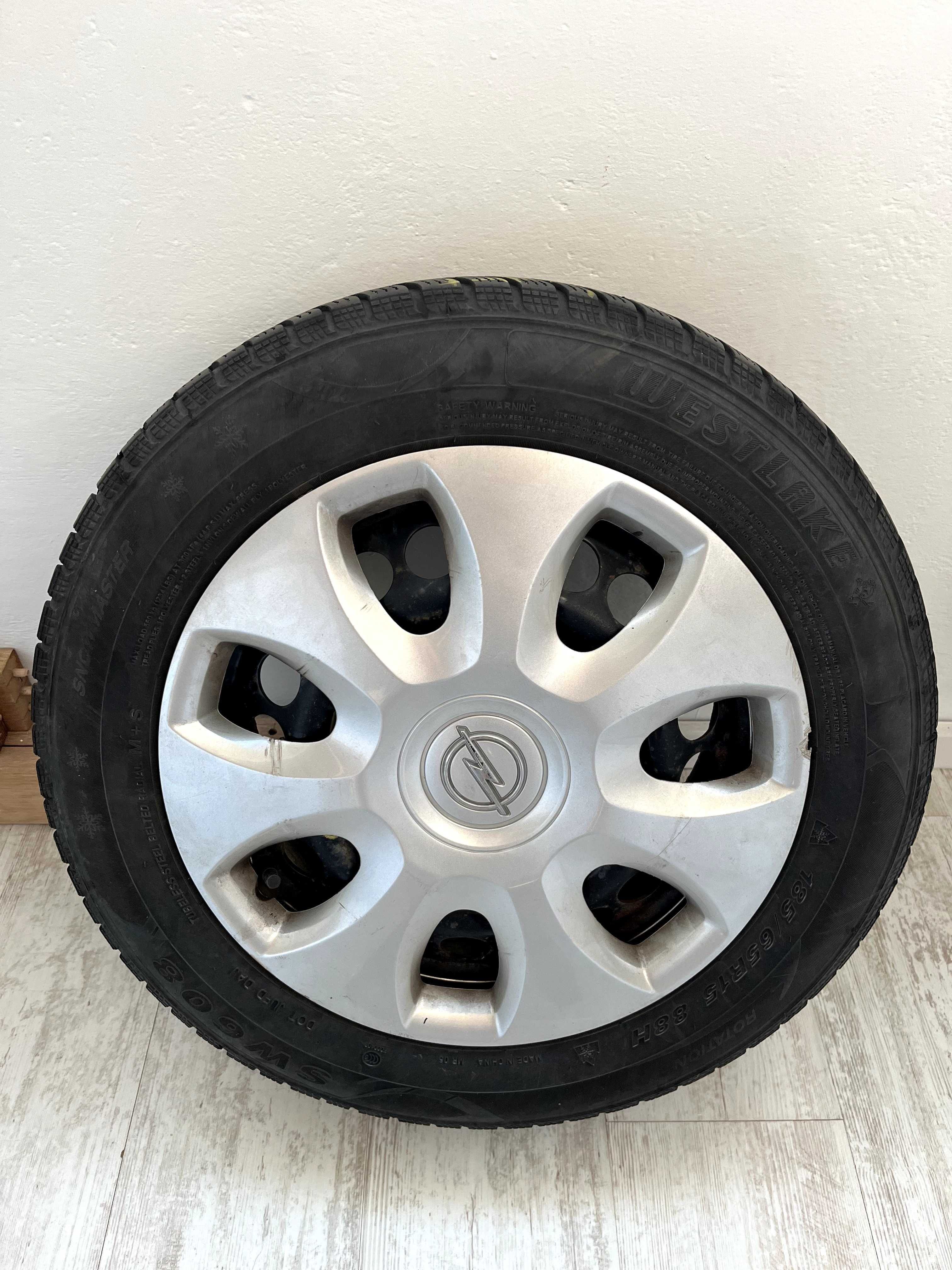 jante tabla cu anvelope iarna westlake 185 65 R15 88H