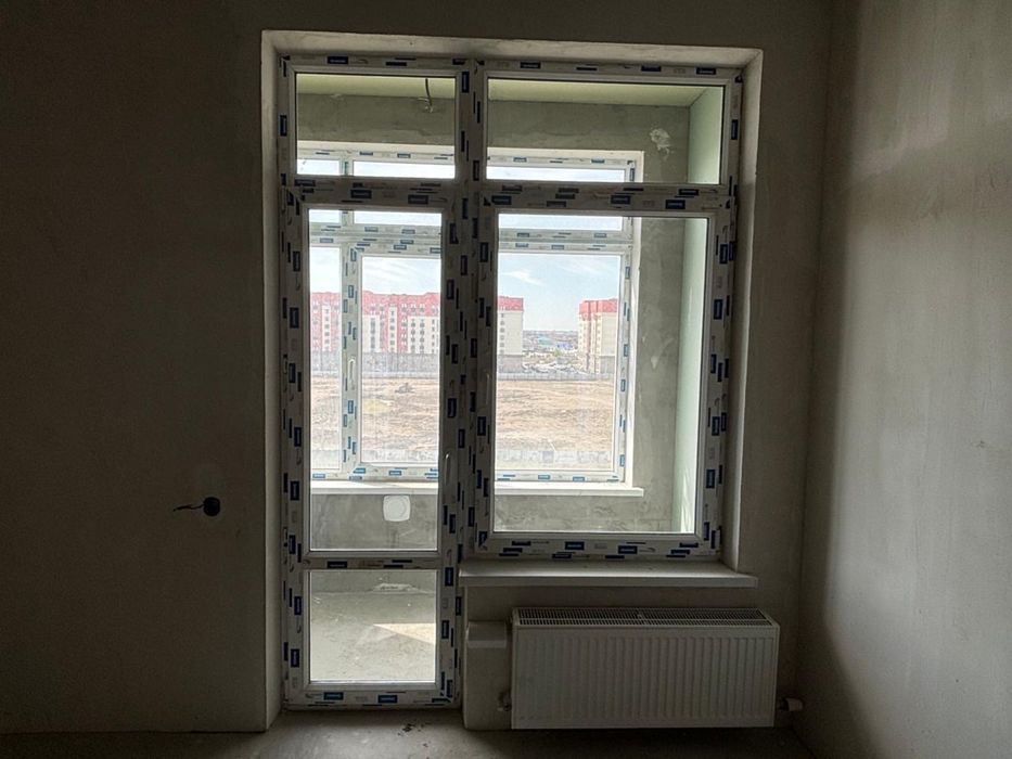 Пластиковое окно и дверь