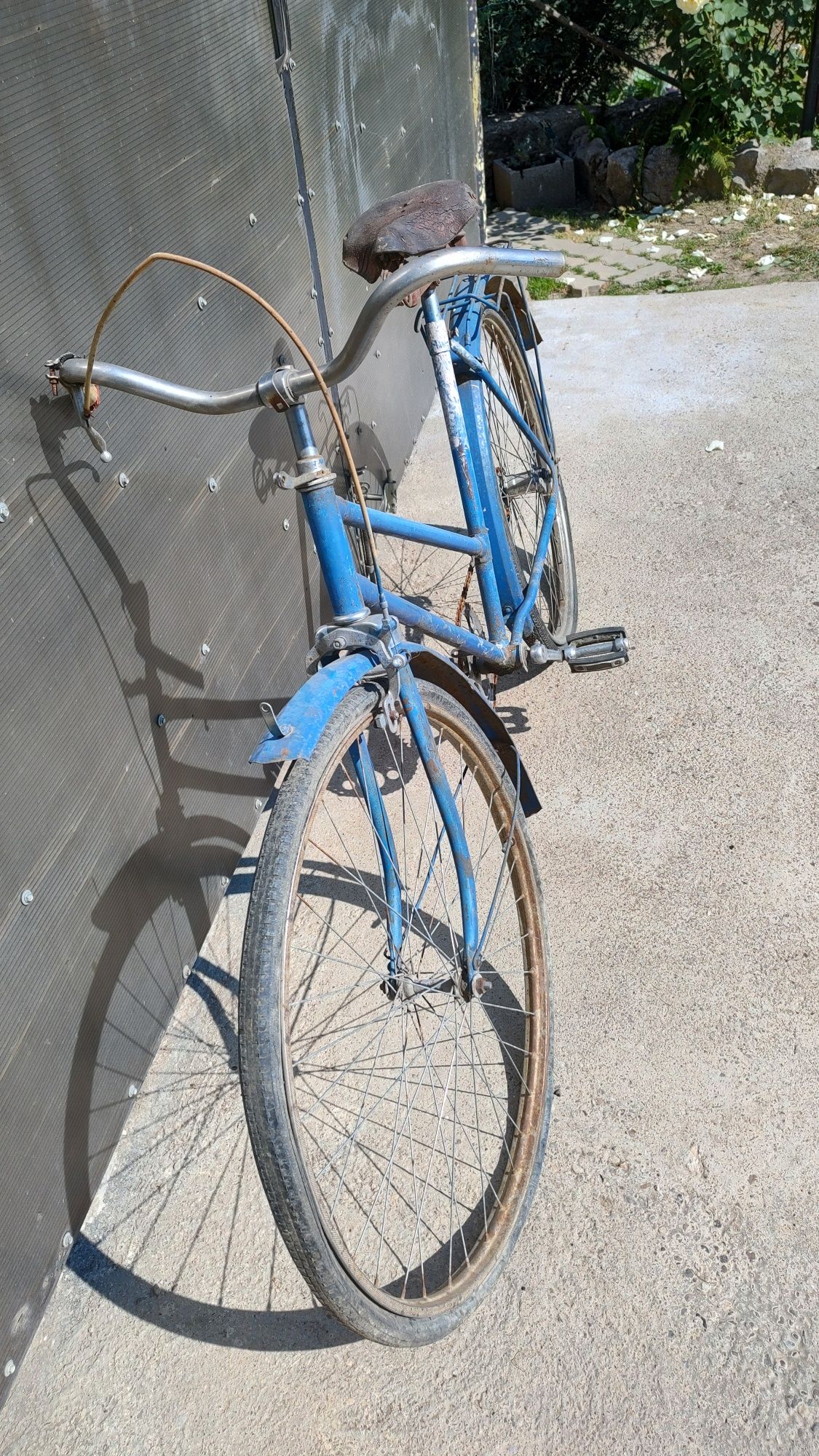Vând bicicleta veche Ucraina