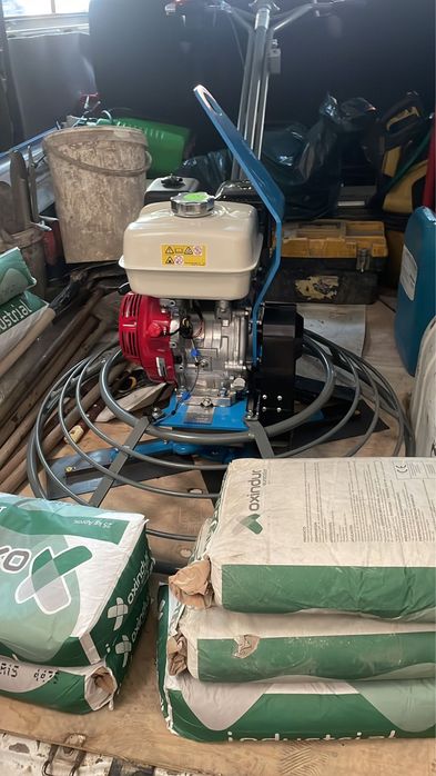 Vand 2 elicoptere beton pardoseala