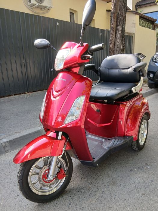 Scuter cărucior electric