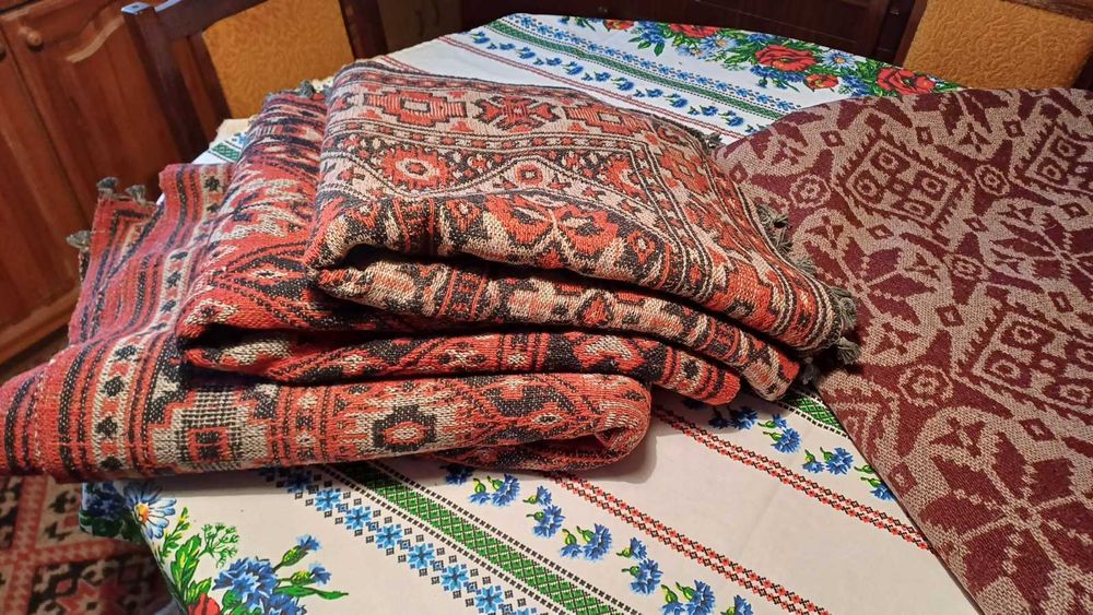 Килими и пътеки Нови