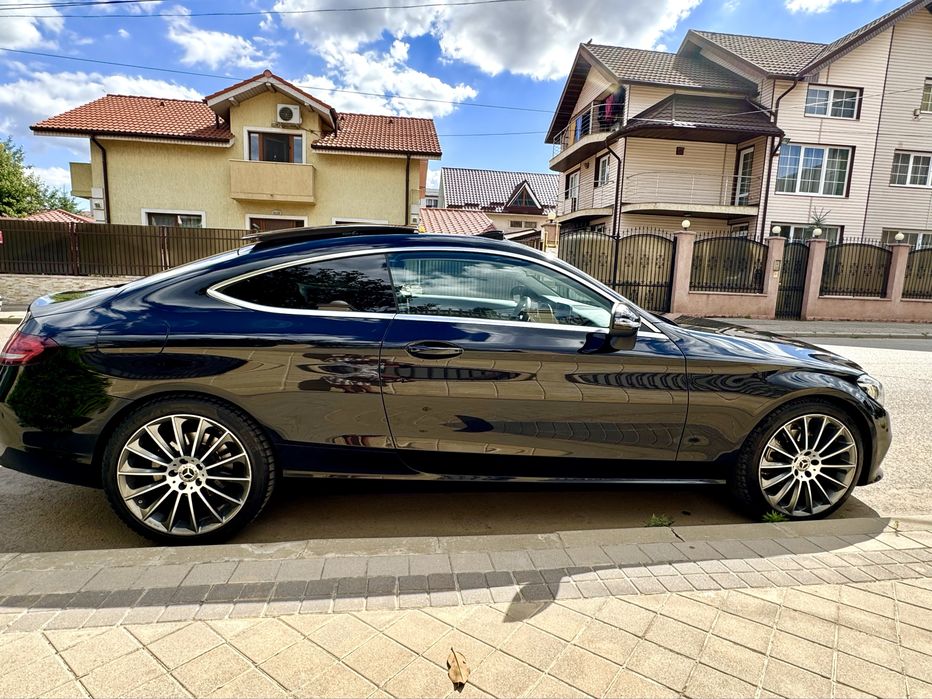 Vand Mercedes-Benz C-Class Coupé 2018 vand sau schimb