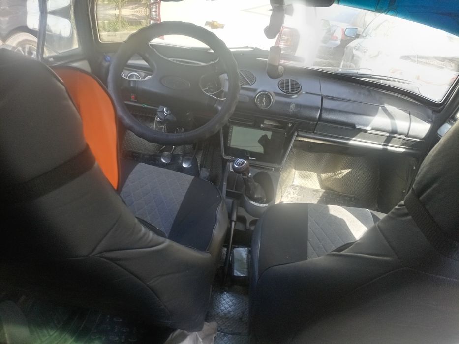 VAZ 2101 mashenasi sotiladi